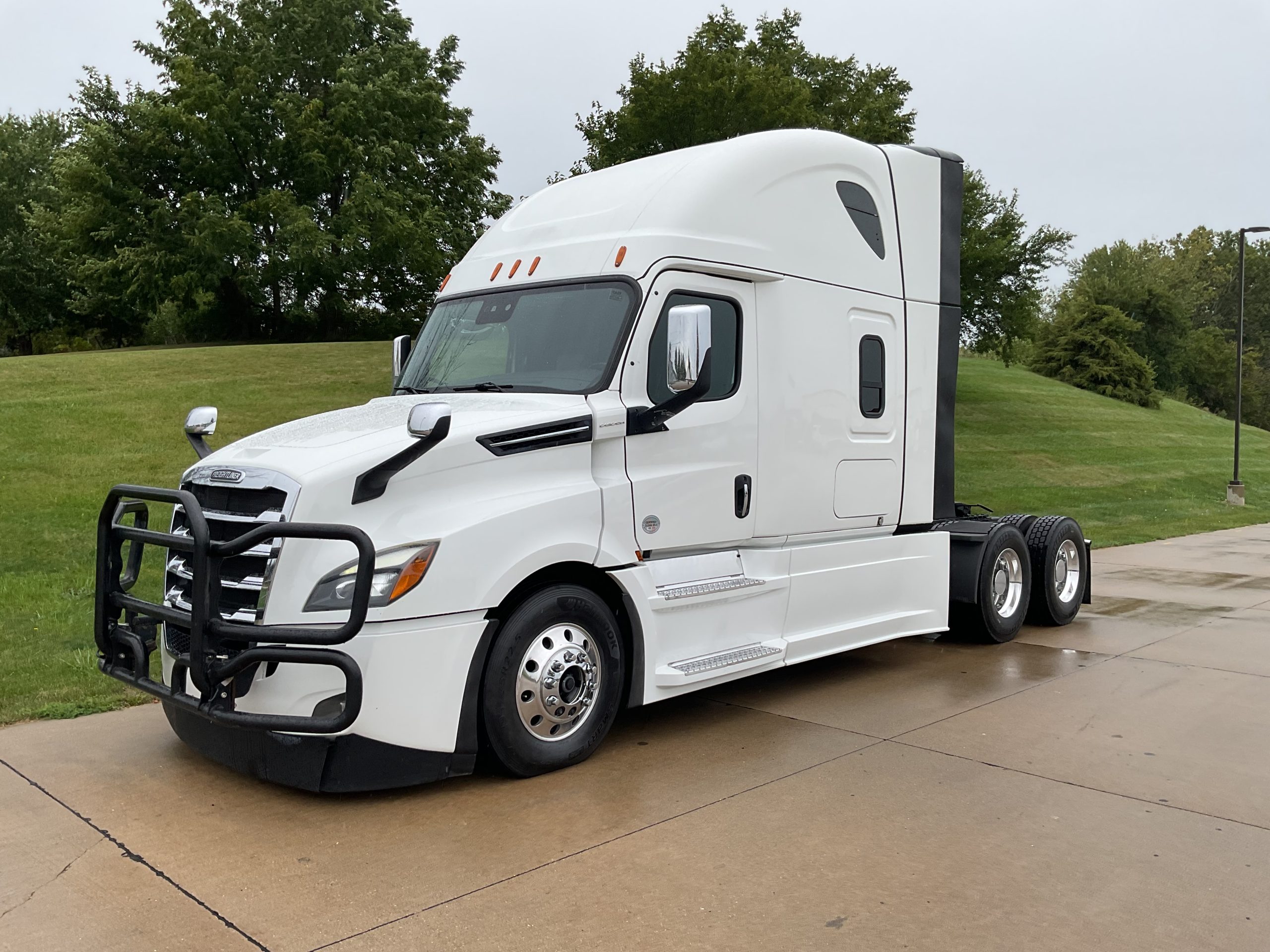 2021 Freightliner PT126SLP 2021 Freightliner PT126SLP - image 2 of 6