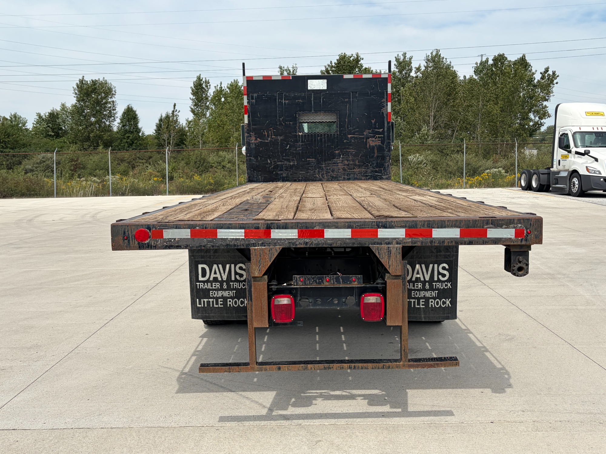 2022 Kenworth T270 2022 Kenworth T270 - image 4 of 5