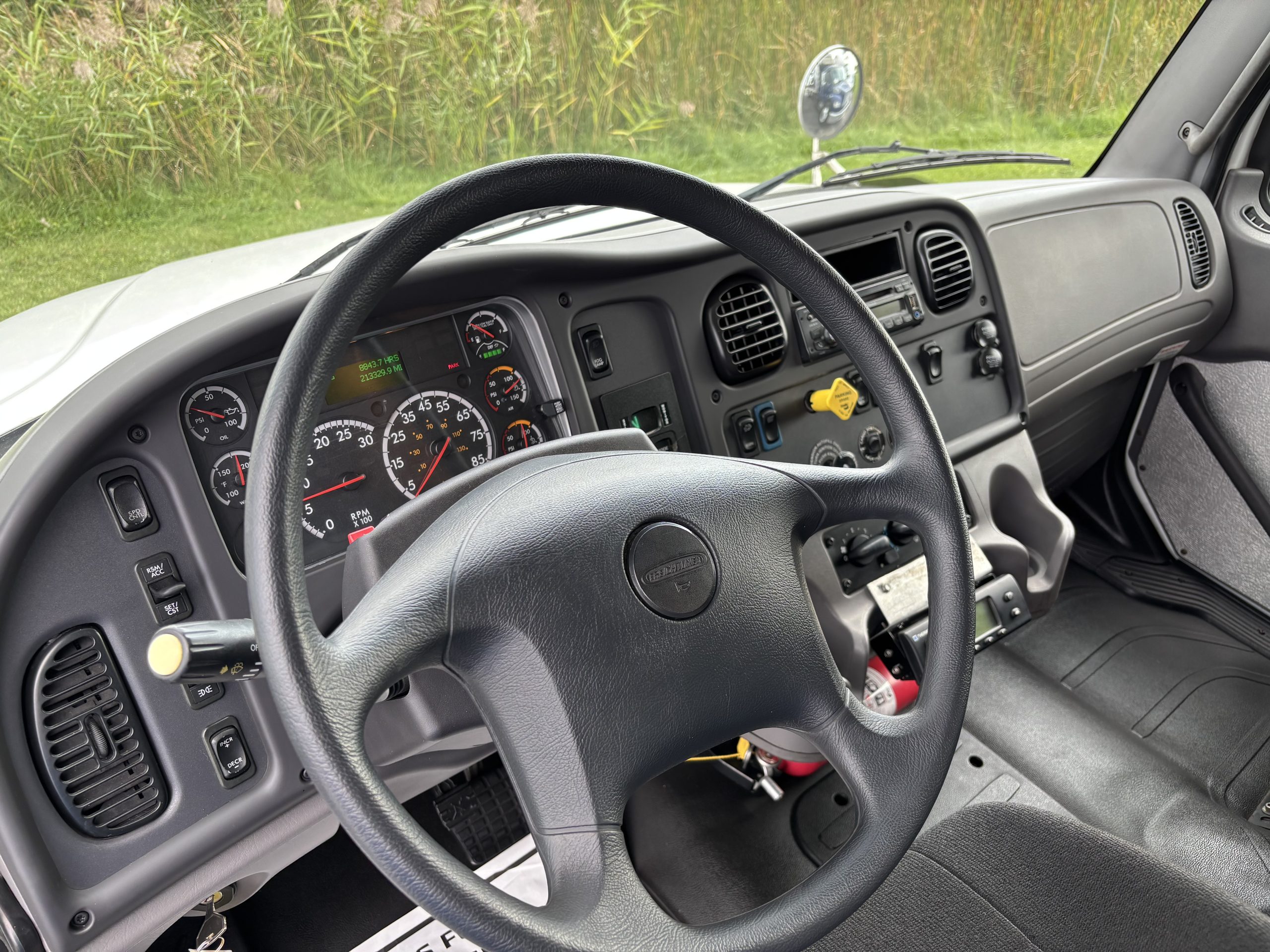 2016 Freightliner M280 2016 Freightliner M280 - image 5 of 6