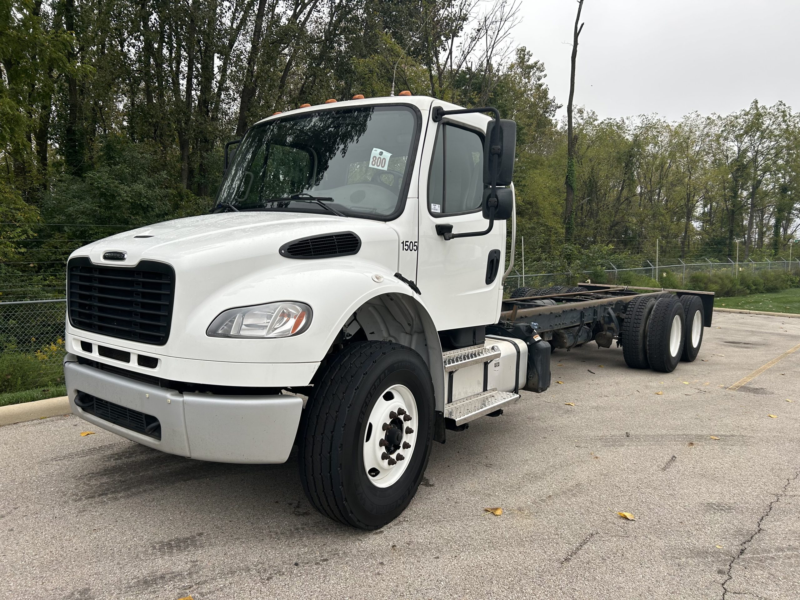 2023 Freightliner M2 106 in Dayton, OH — photo 2