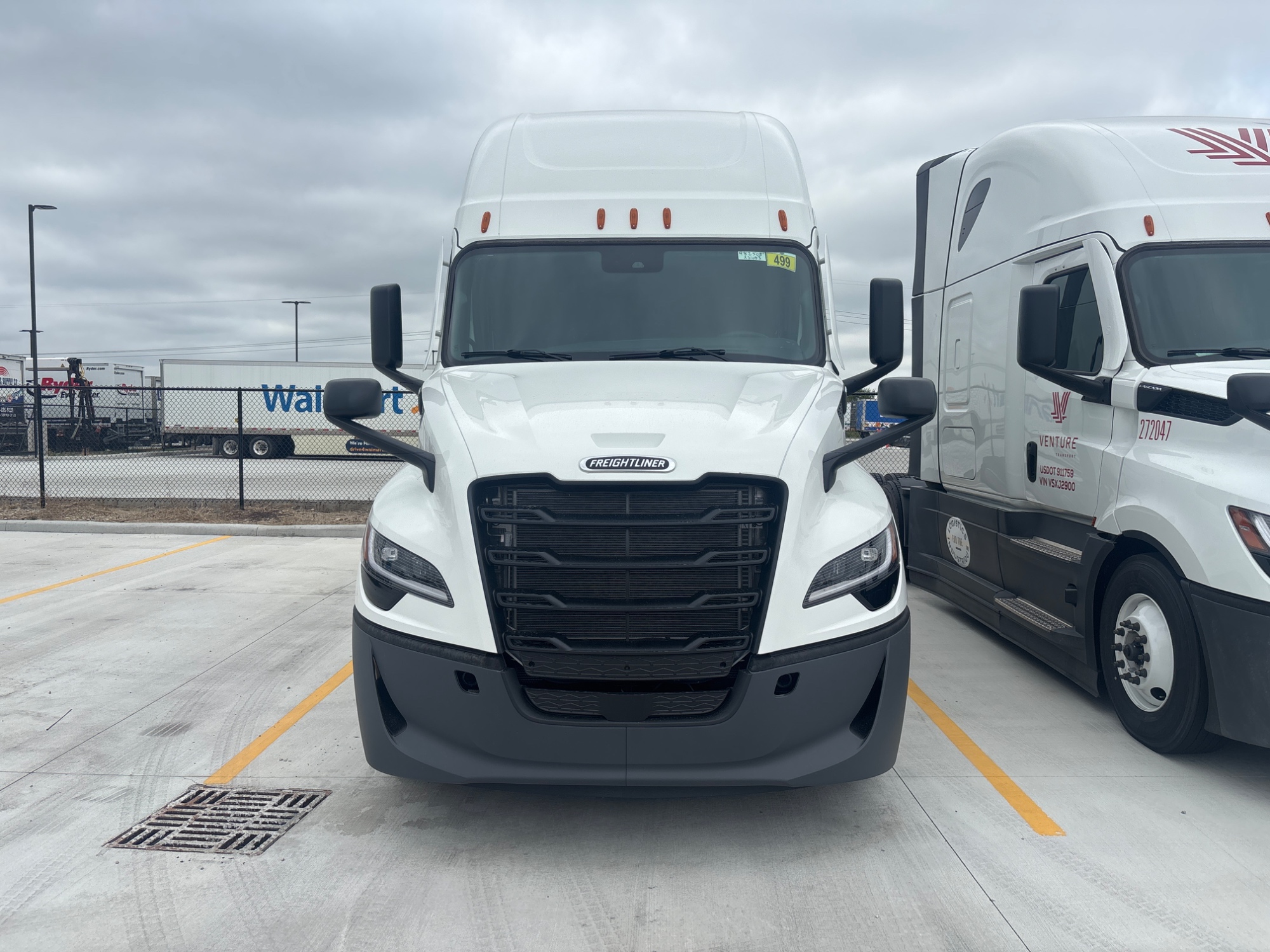 2027 Freightliner PJ126SLP 2027 Freightliner PJ126SLP - image 2 of 5