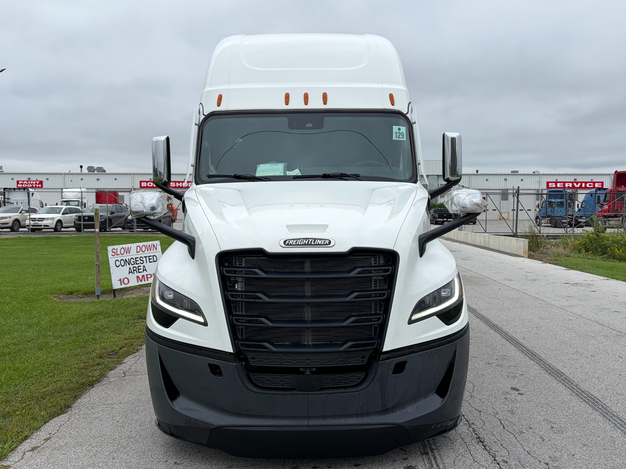 2027 Freightliner PJ126SLP 2027 Freightliner PJ126SLP - image 2 of 6