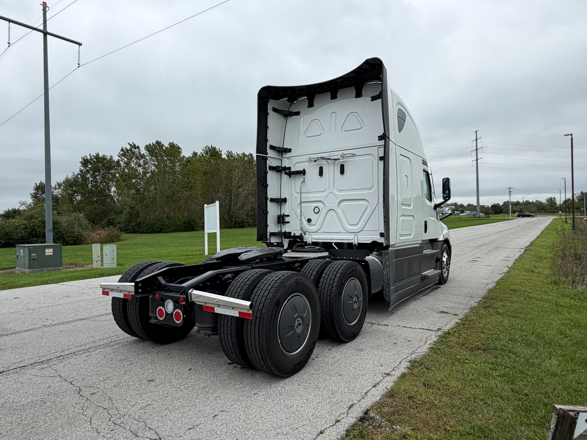 2027 Freightliner PJ126SLP 2027 Freightliner PJ126SLP - image 6 of 6
