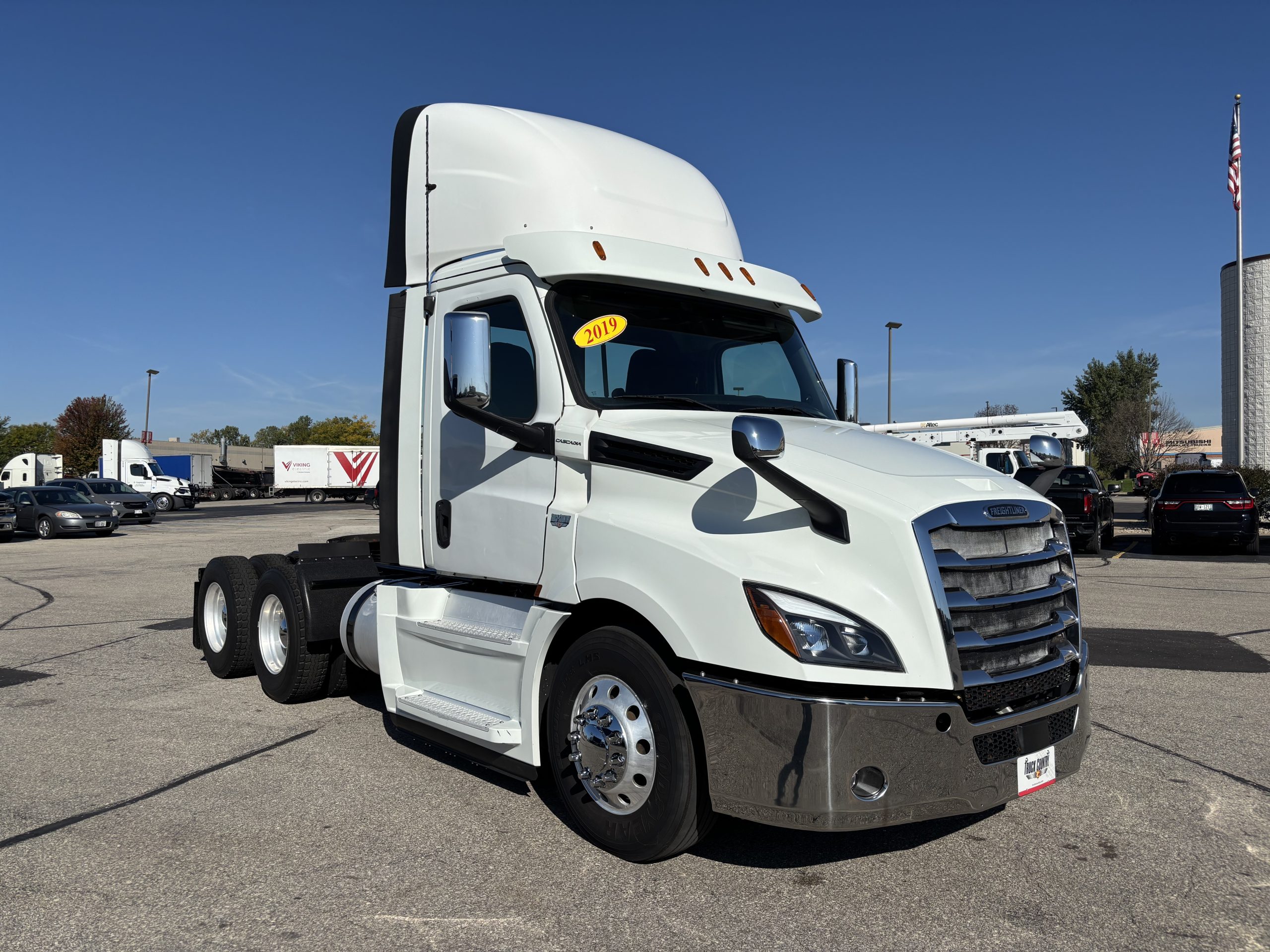2019 Freightliner PT126DC 2019 Freightliner PT126DC - image 3 of 6