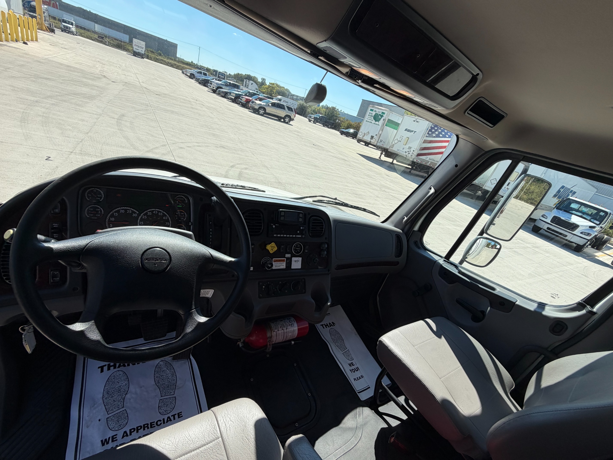 2022 Freightliner M2 106 2022 Freightliner M2 106 - image 6 of 6
