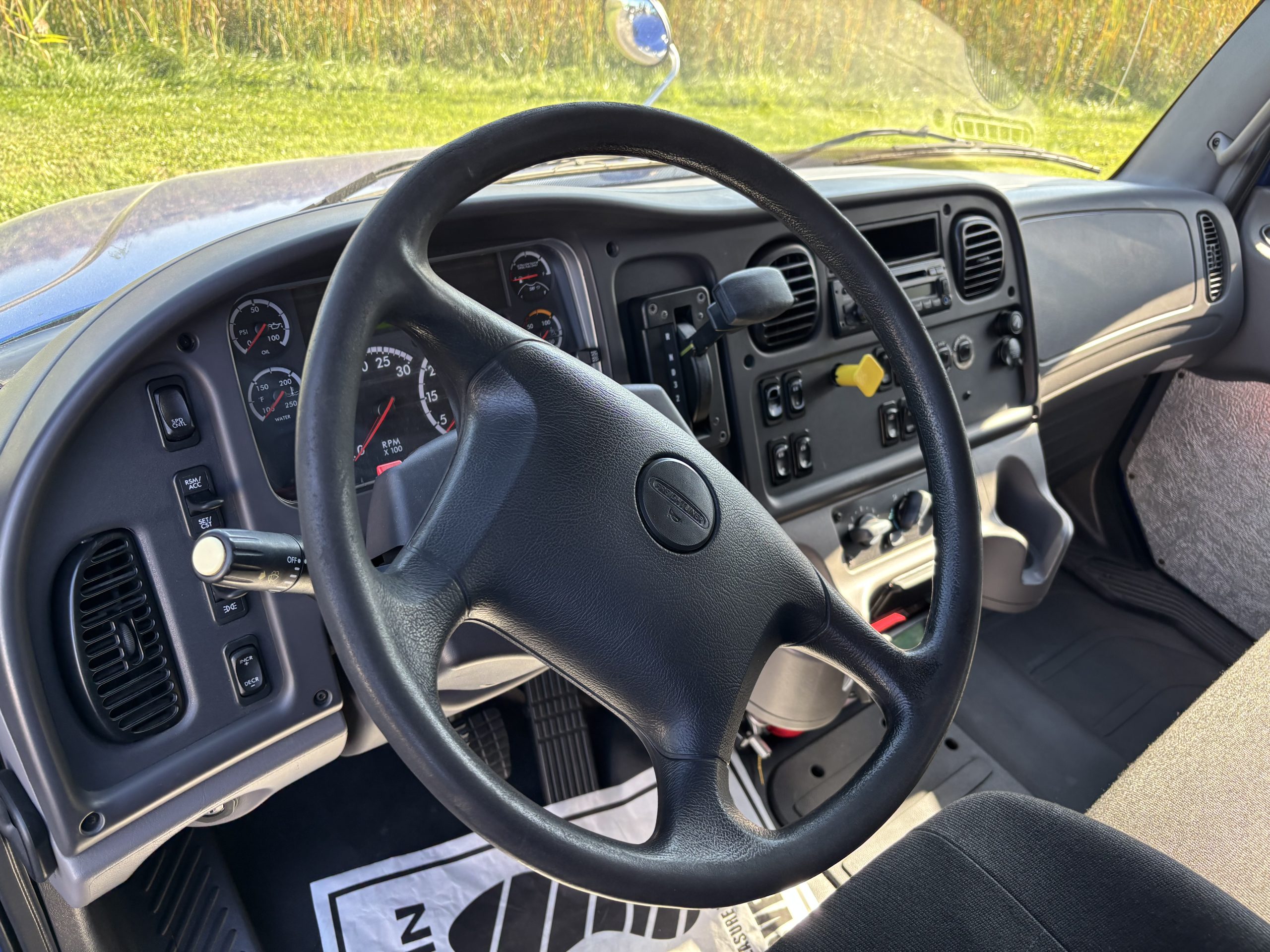 2017 Freightliner in Appleton, WI — photo 5