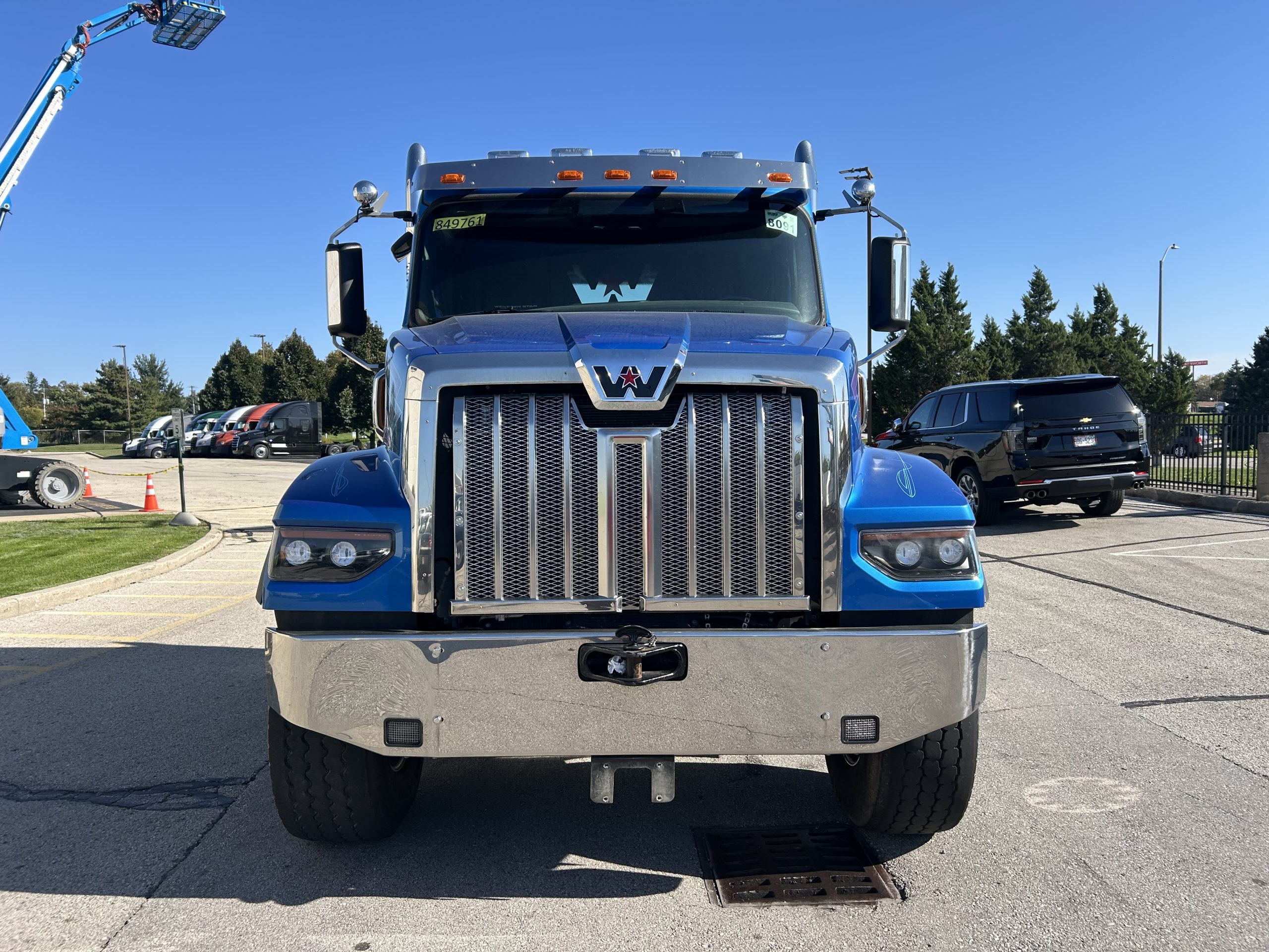 2024 Western Star 49X 2024 Western Star 49X - image 2 of 6