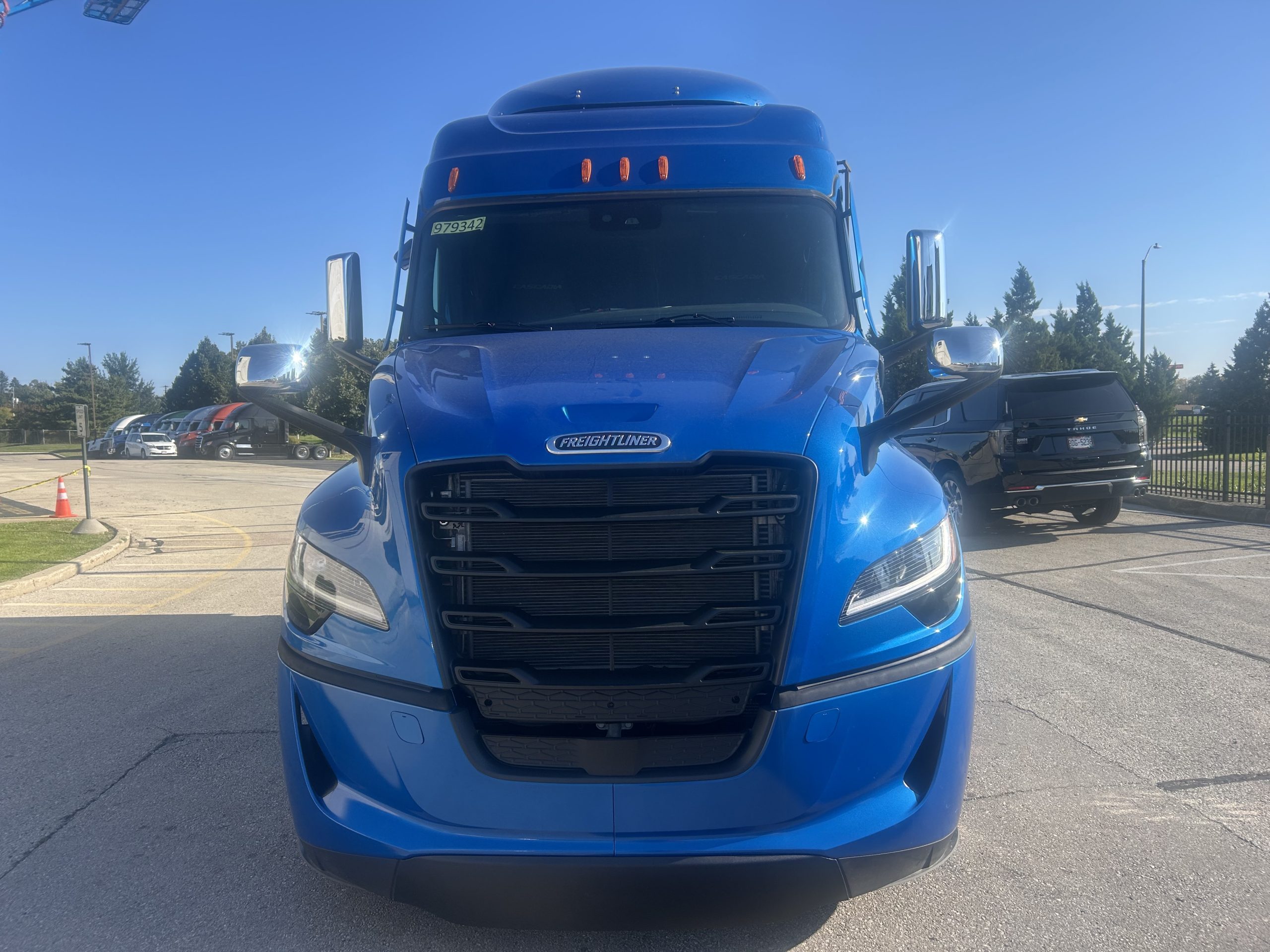 2027 Freightliner PJ126SLP 2027 Freightliner PJ126SLP - image 2 of 6