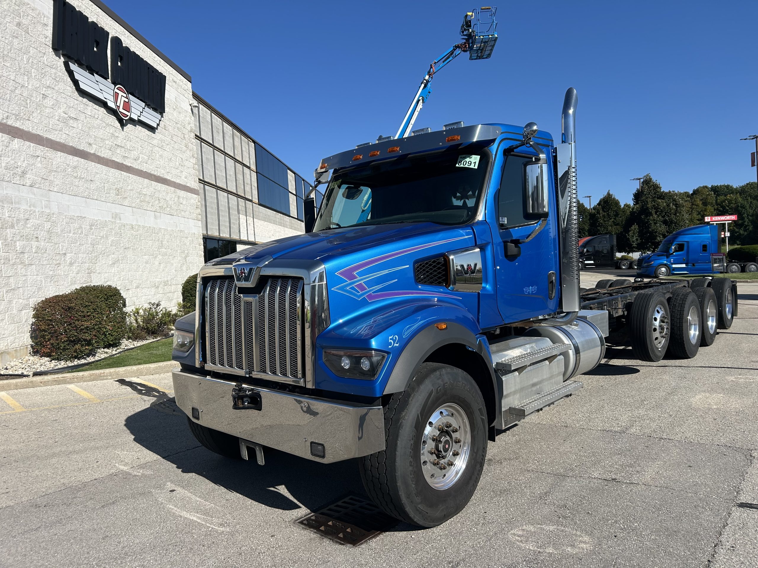 2024 Western Star 49X 2024 Western Star 49X - image 1 of 6