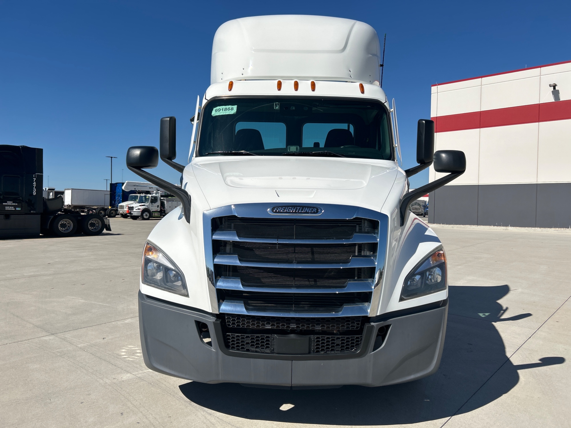 2021 Freightliner PT126DC 2021 Freightliner PT126DC - image 2 of 5