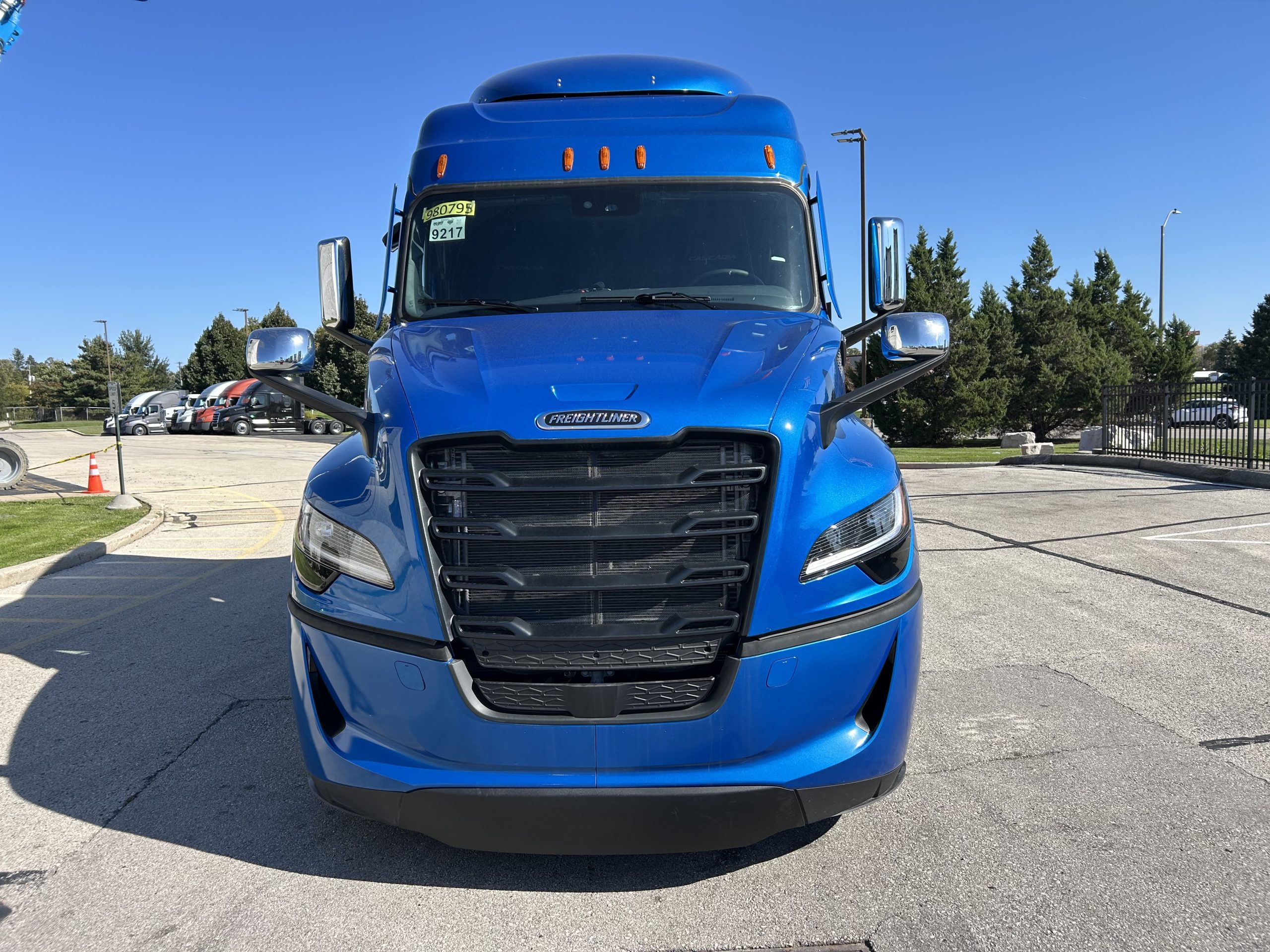 2027 Freightliner PJ126SLP 2027 Freightliner PJ126SLP - image 2 of 6