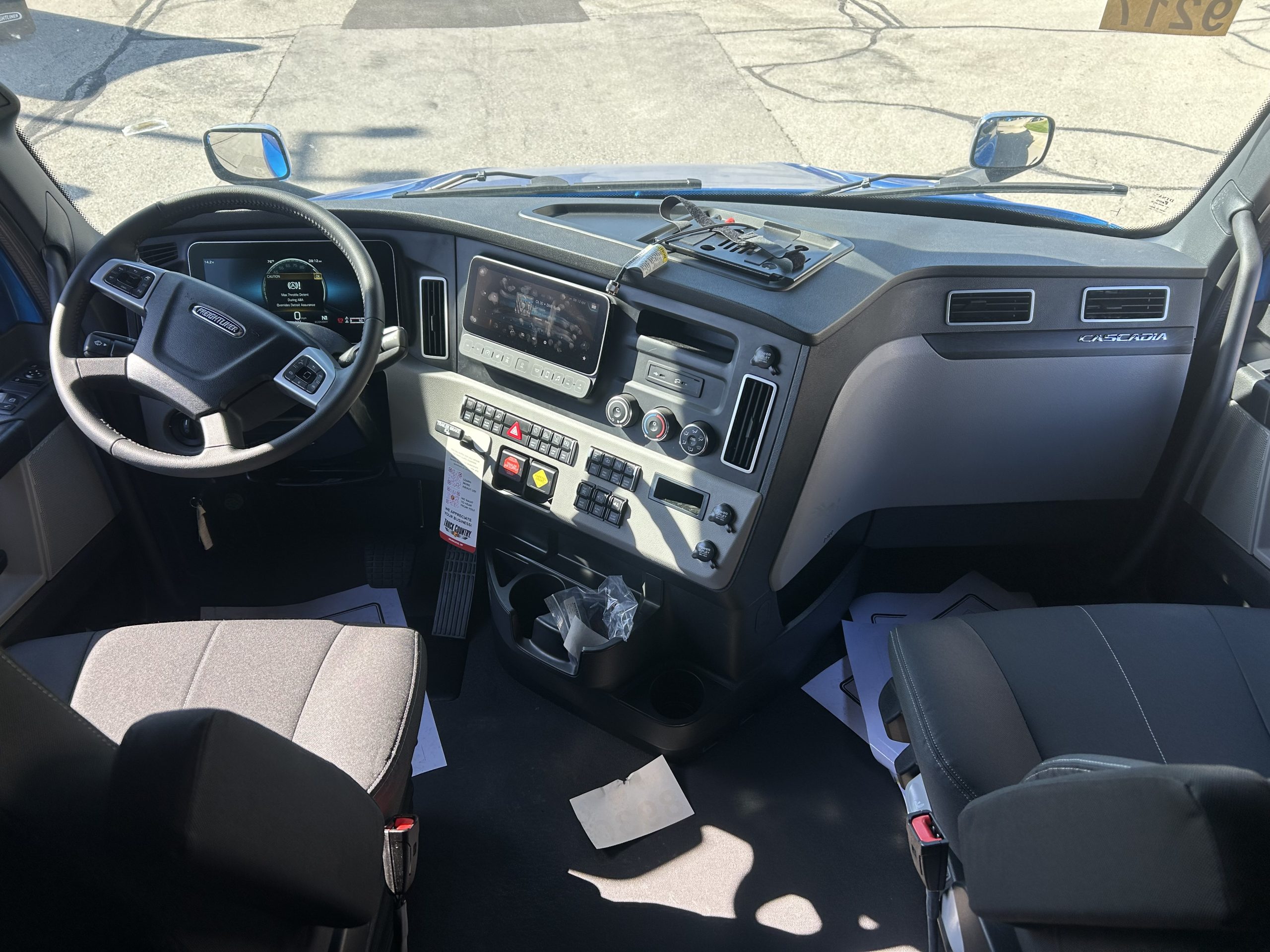 2027 Freightliner PJ126SLP 2027 Freightliner PJ126SLP - image 6 of 6