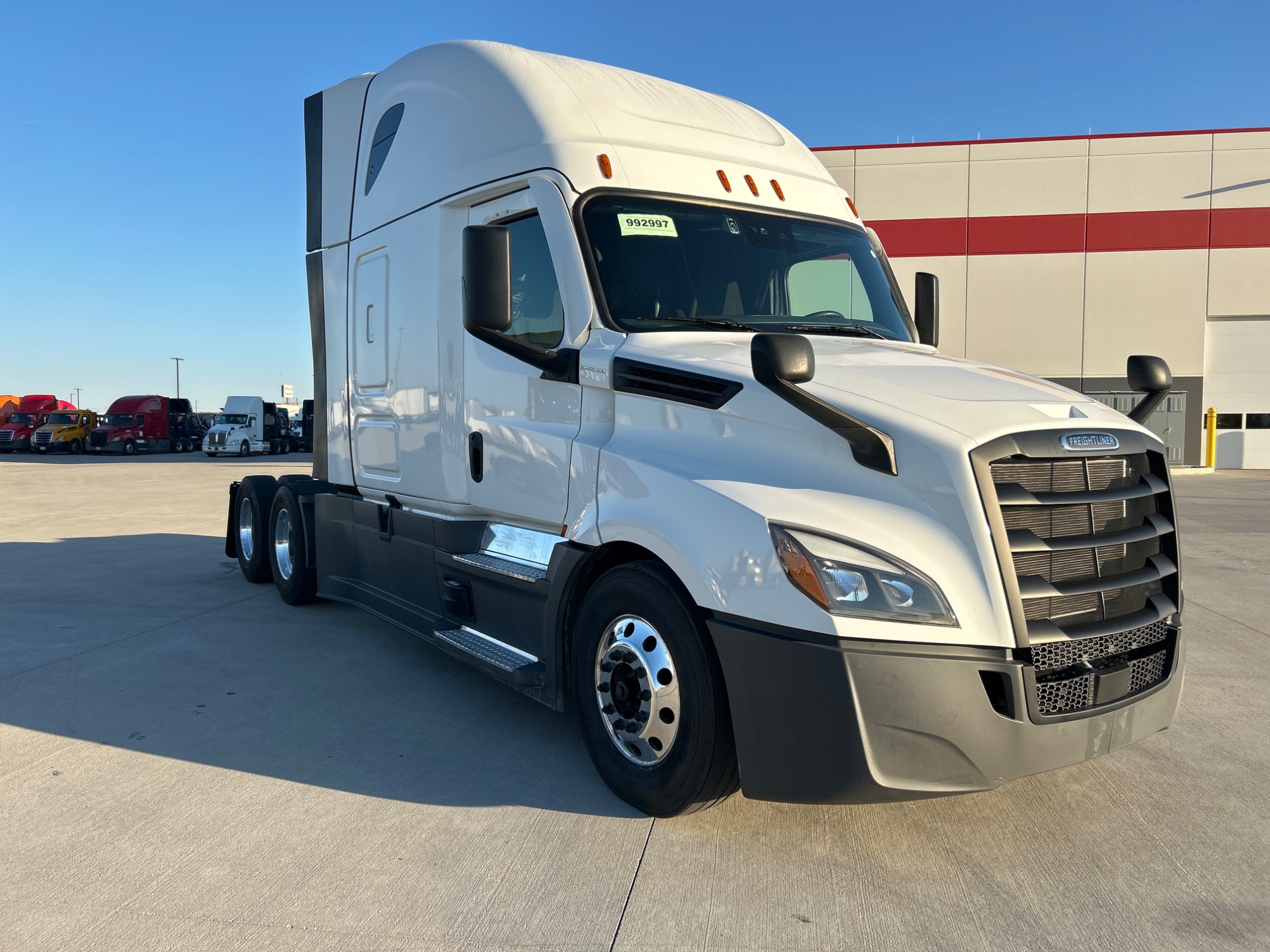 2024 Freightliner PT126SLP 2024 Freightliner PT126SLP - image 3 of 6